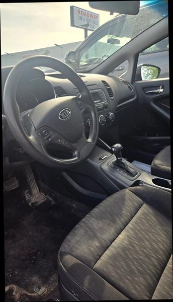 Kia Forte LX w/Popular Package 2016