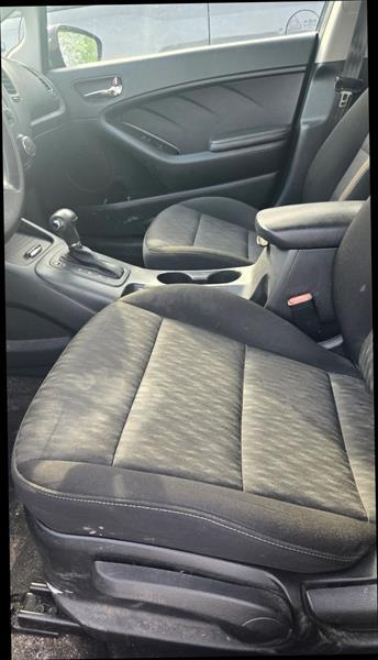 Kia Forte LX w/Popular Package 2016