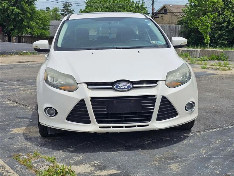 Ford Focus Titanium Hatch 2013