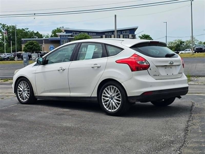 Ford Focus Titanium Hatch 2013