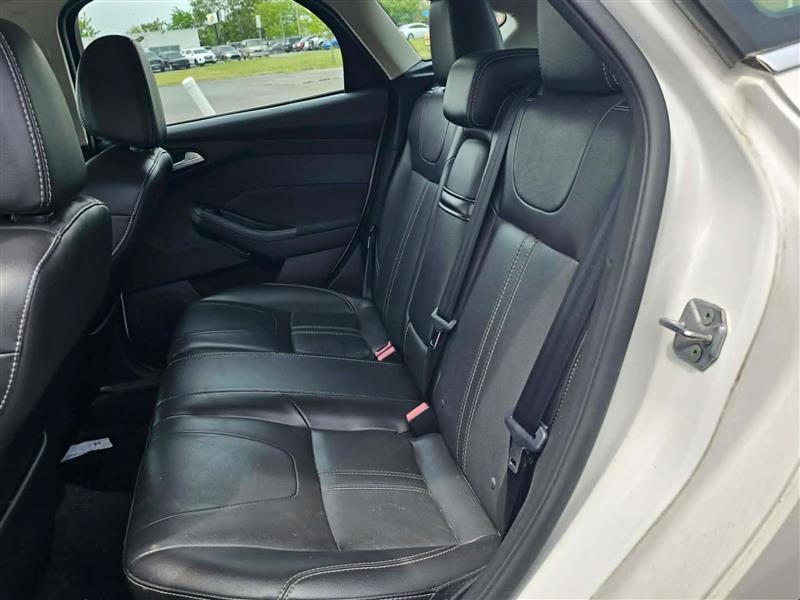 Ford Focus Titanium Hatch 2013