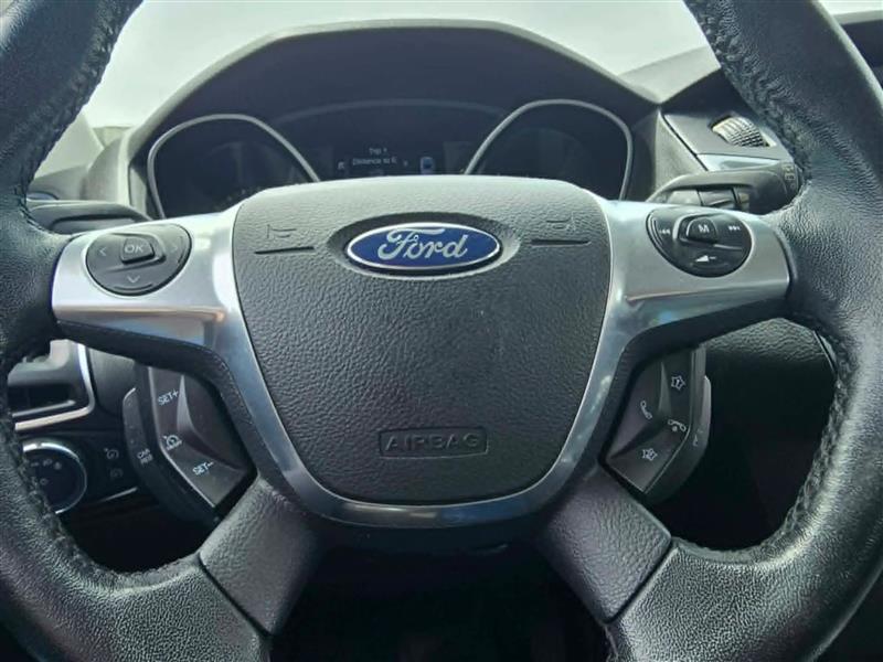 Ford Focus Titanium Hatch 2013