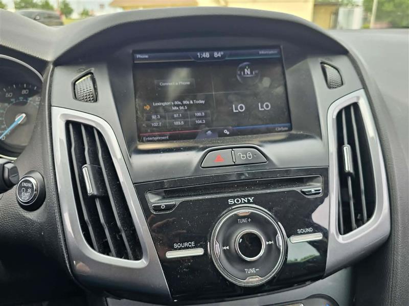 Ford Focus Titanium Hatch 2013