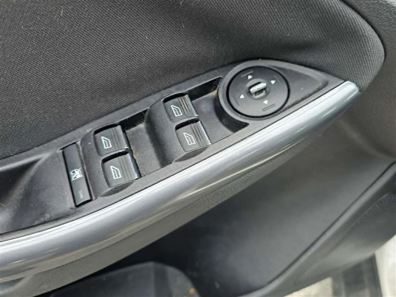 Ford Focus Titanium Hatch 2013