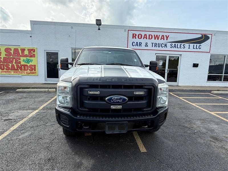 Ford F-250 SD XL SuperCab 4WD 2016