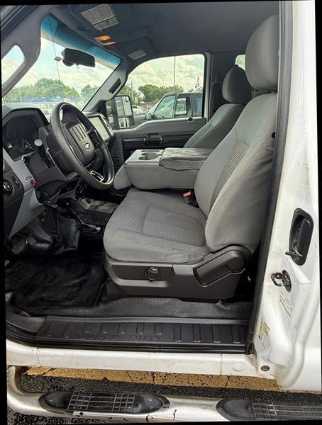 Ford F-250 SD XL SuperCab 4WD 2016