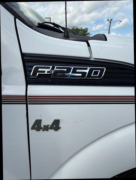 Ford F-250 SD XL SuperCab 4WD 2016