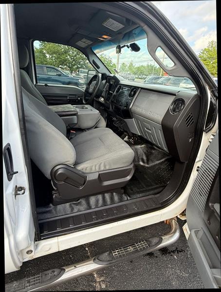 Ford F-250 SD XL SuperCab 4WD 2016