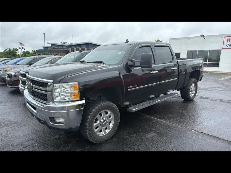 2013 Chevrolet Silverado 2500HD LT Crew Cab 4WD