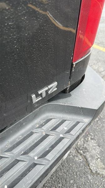 Chevrolet Silverado 2500HD LT Crew Cab 4WD 2013