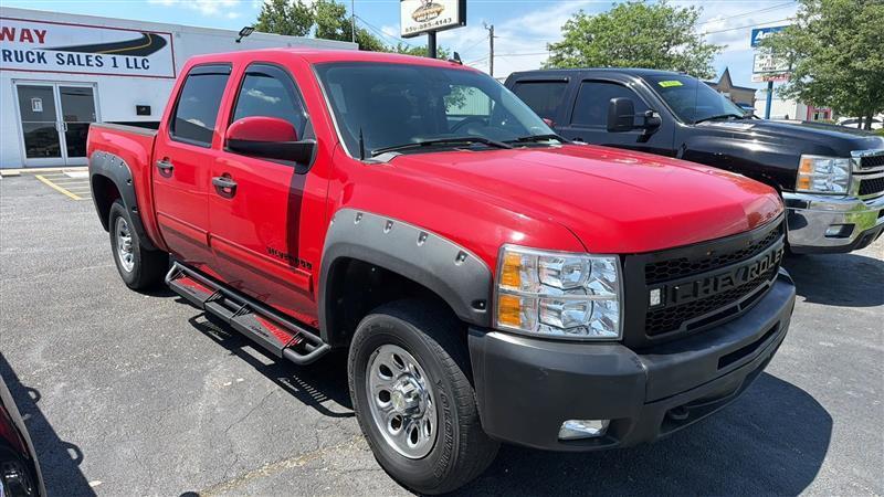 2013 Chevrolet Silverado 1500 LT 4X4 Crew Cab's photo