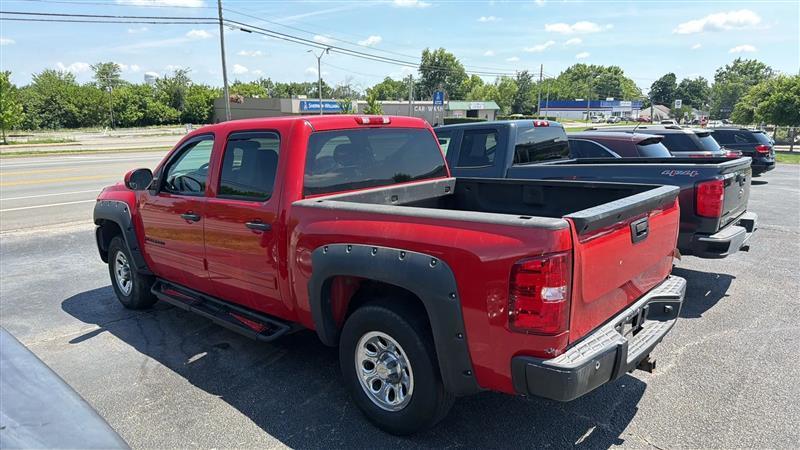 Chevrolet Silverado 1500 LT Crew Cab 4WD 2013