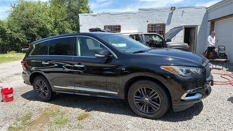2019 INFINITI QX60 PURE AWD's photo