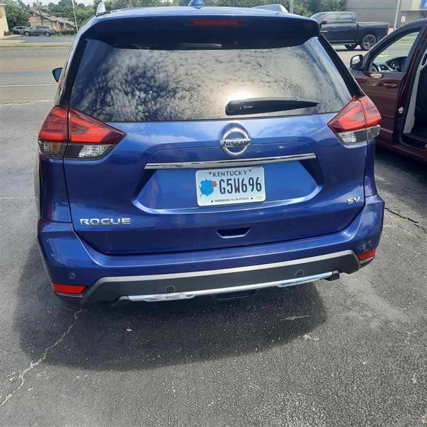Nissan Rogue SV 2WD 2020