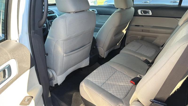 Ford Explorer XLT 4WD 2013
