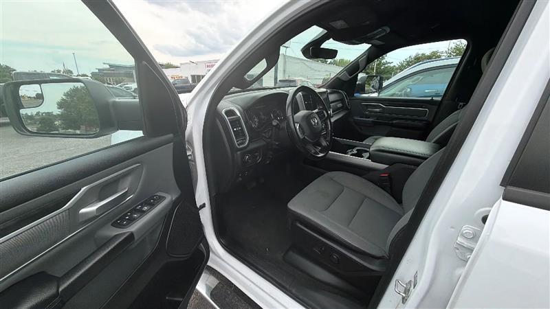 RAM 1500 Big Horn Crew Cab SWB 4WD 2023