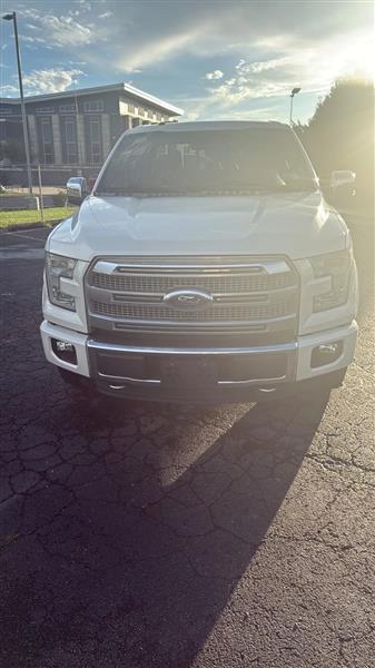 Ford F-150 Platinum SuperCrew 5.5-ft. Bed 4WD 2015