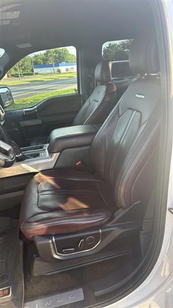 Ford F-150 Platinum SuperCrew 5.5-ft. Bed 4WD 2015