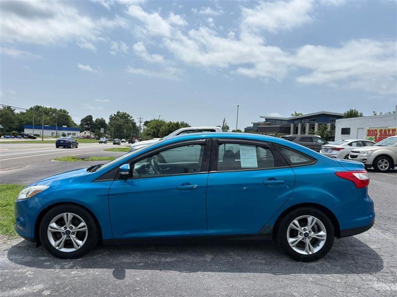 Ford Focus SE Sedan 2014