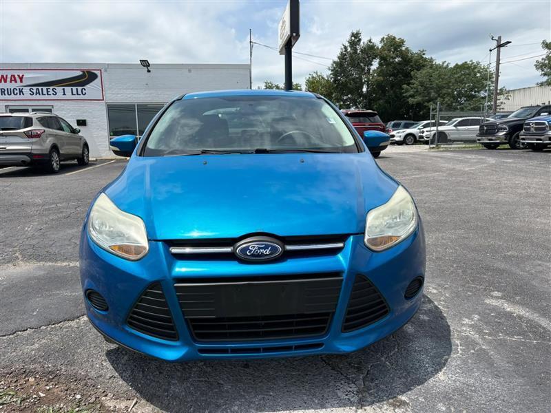 Ford Focus SE Sedan 2014