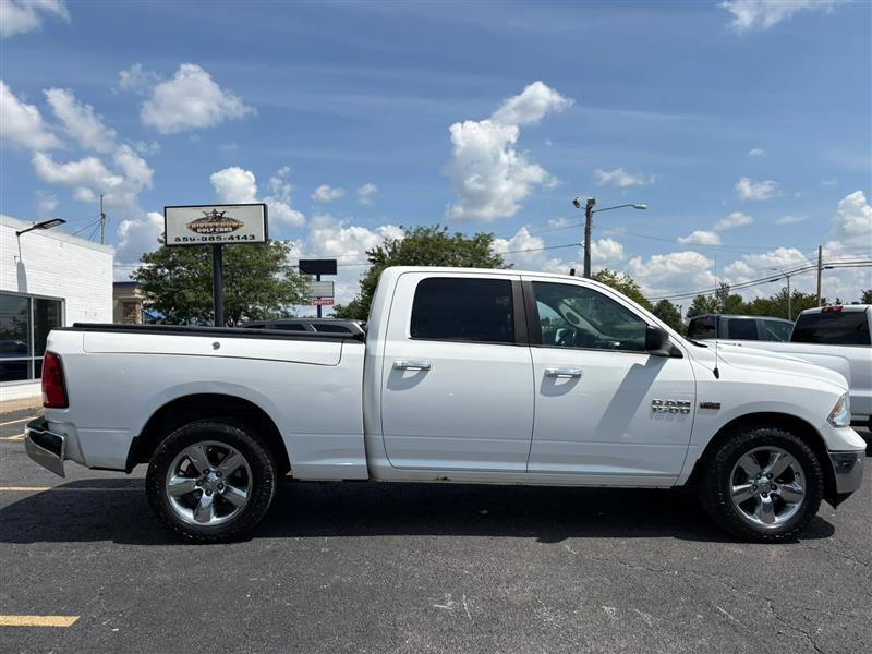 RAM 1500 SLT Crew Cab LWB 4WD 2014