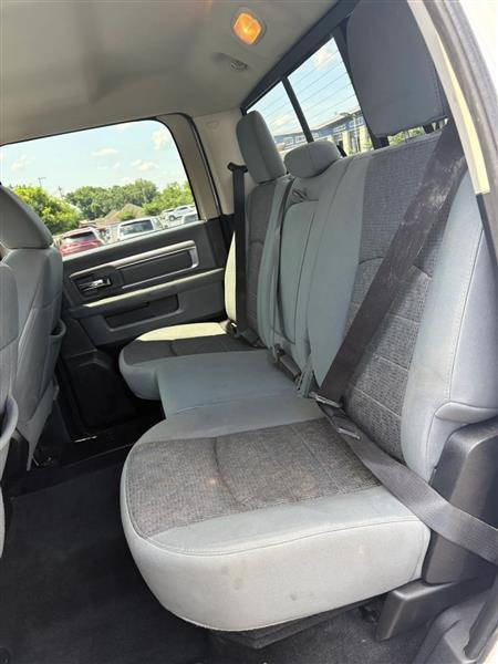 RAM 1500 SLT Crew Cab LWB 4WD 2014