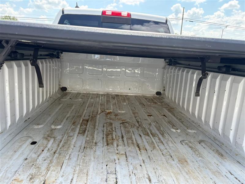 RAM 1500 SLT Crew Cab LWB 4WD 2014