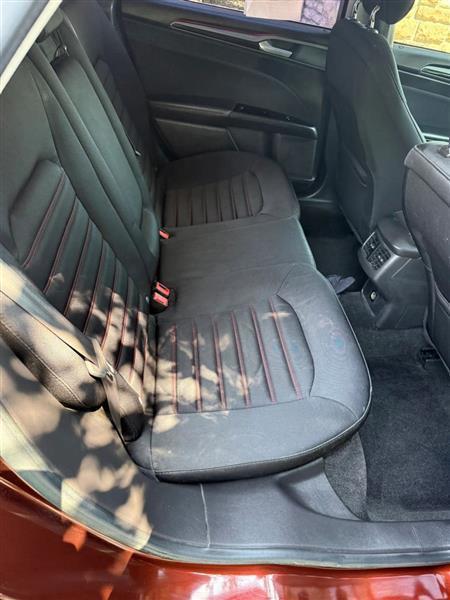 Ford Fusion SE 2015