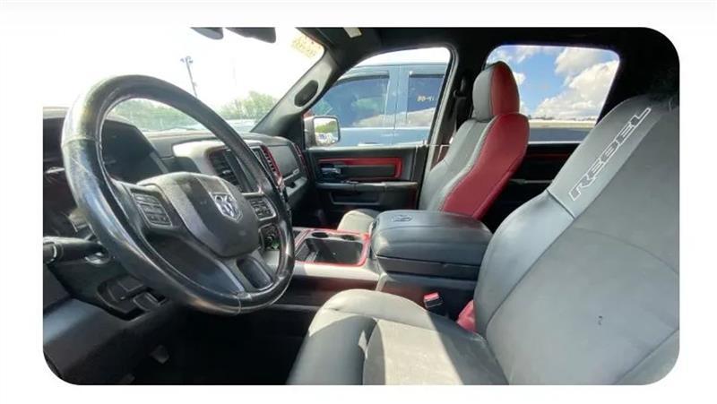 RAM 1500 Rebel Crew Cab SWB 4WD 2016