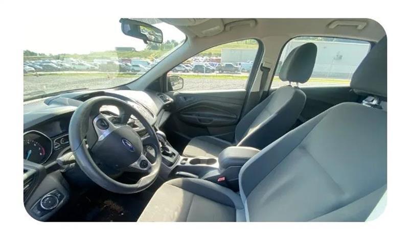 Ford Escape S FWD 2013