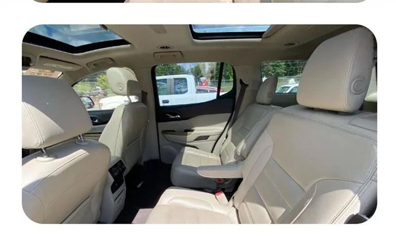 GMC Acadia Denali AWD 2018
