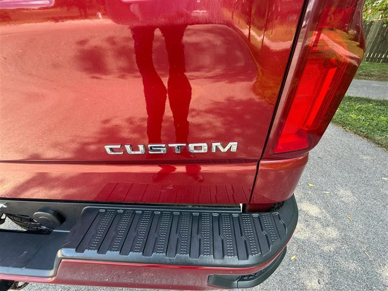 Chevrolet Silverado 1500 Custom Crew Cab Long Box 4WD 2019