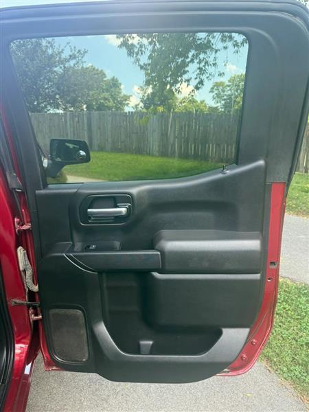 Chevrolet Silverado 1500 Custom Crew Cab Long Box 4WD 2019