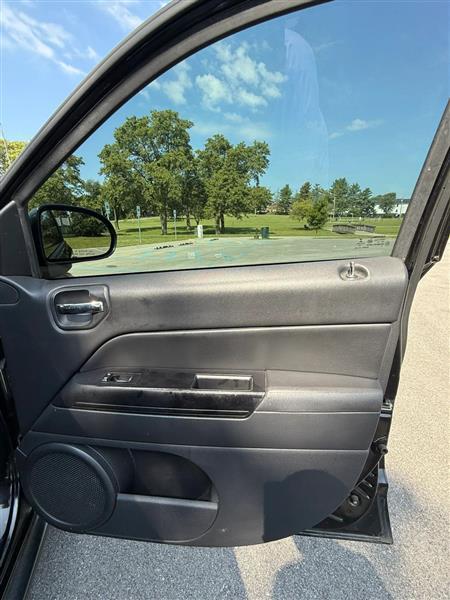 Jeep Compass Sport FWD 2015