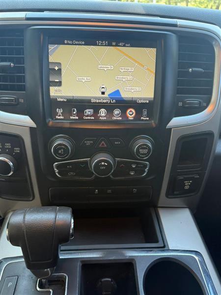RAM 1500 SLT Quad Cab 4WD 2013