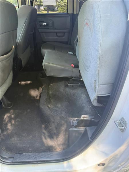 RAM 1500 SLT Quad Cab 4WD 2013
