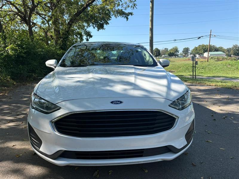 Ford Fusion S 2020