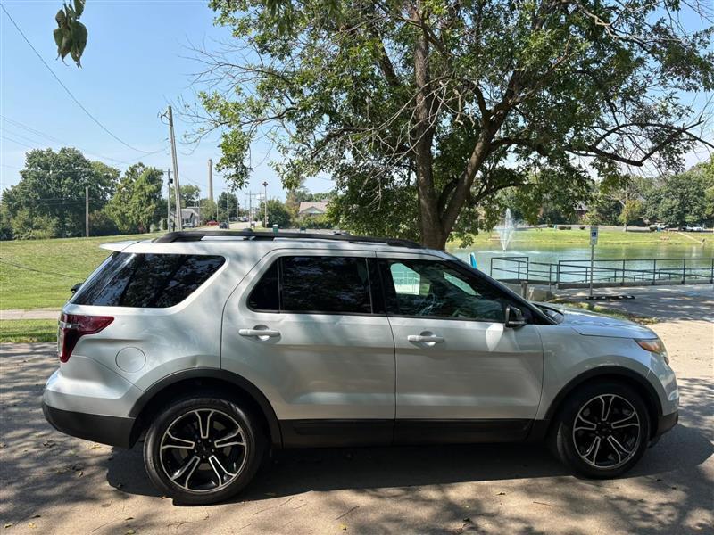 Ford Explorer Sport 4WD 2015