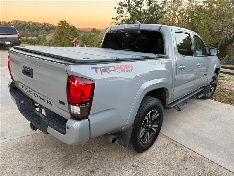 Toyota Tacoma SR5 Double Cab Long Bed V6 6AT 4WD 2019