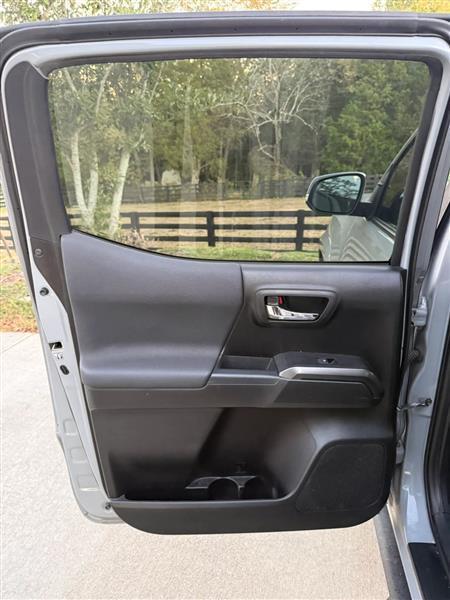 Toyota Tacoma SR5 Double Cab Long Bed V6 6AT 4WD 2019