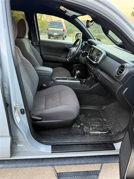 Toyota Tacoma SR5 Double Cab Long Bed V6 6AT 4WD 2019