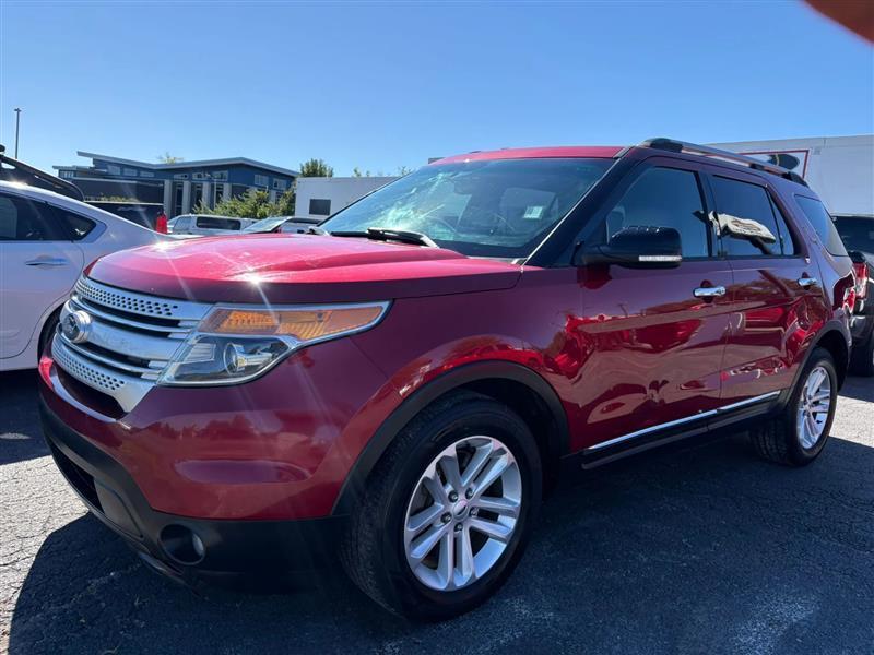 Ford Explorer XLT FWD 2013