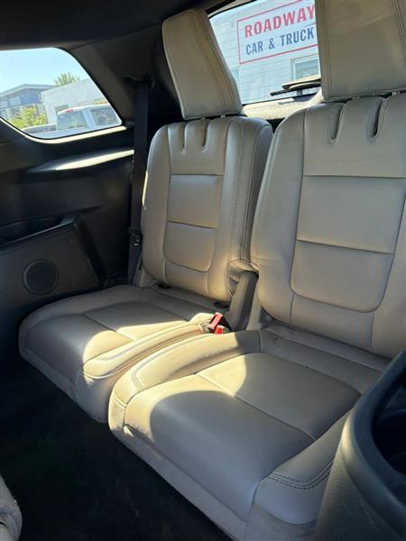 Ford Explorer XLT FWD 2013