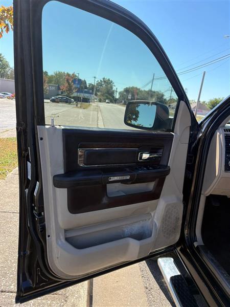 RAM 1500 Longhorn Crew Cab SWB 2WD 2016