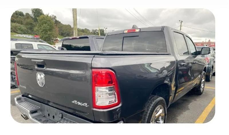 RAM 1500 Big Horn Crew Cab SWB 4WD 2021