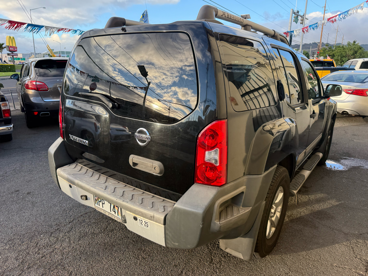 Nissan Xterra S 2WD 2011