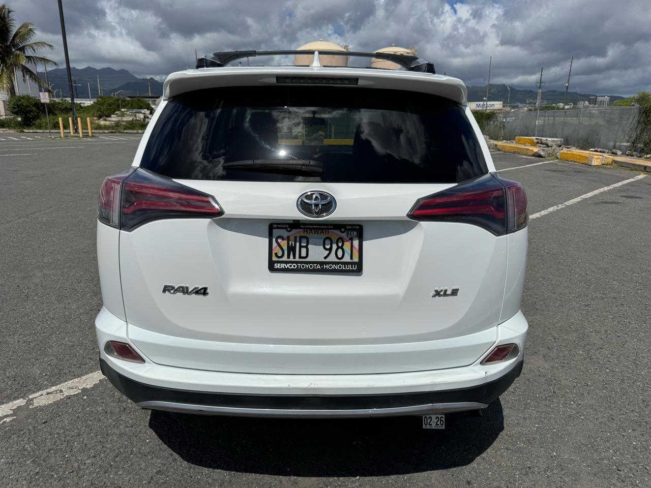 Toyota RAV4 XLE FWD 2016