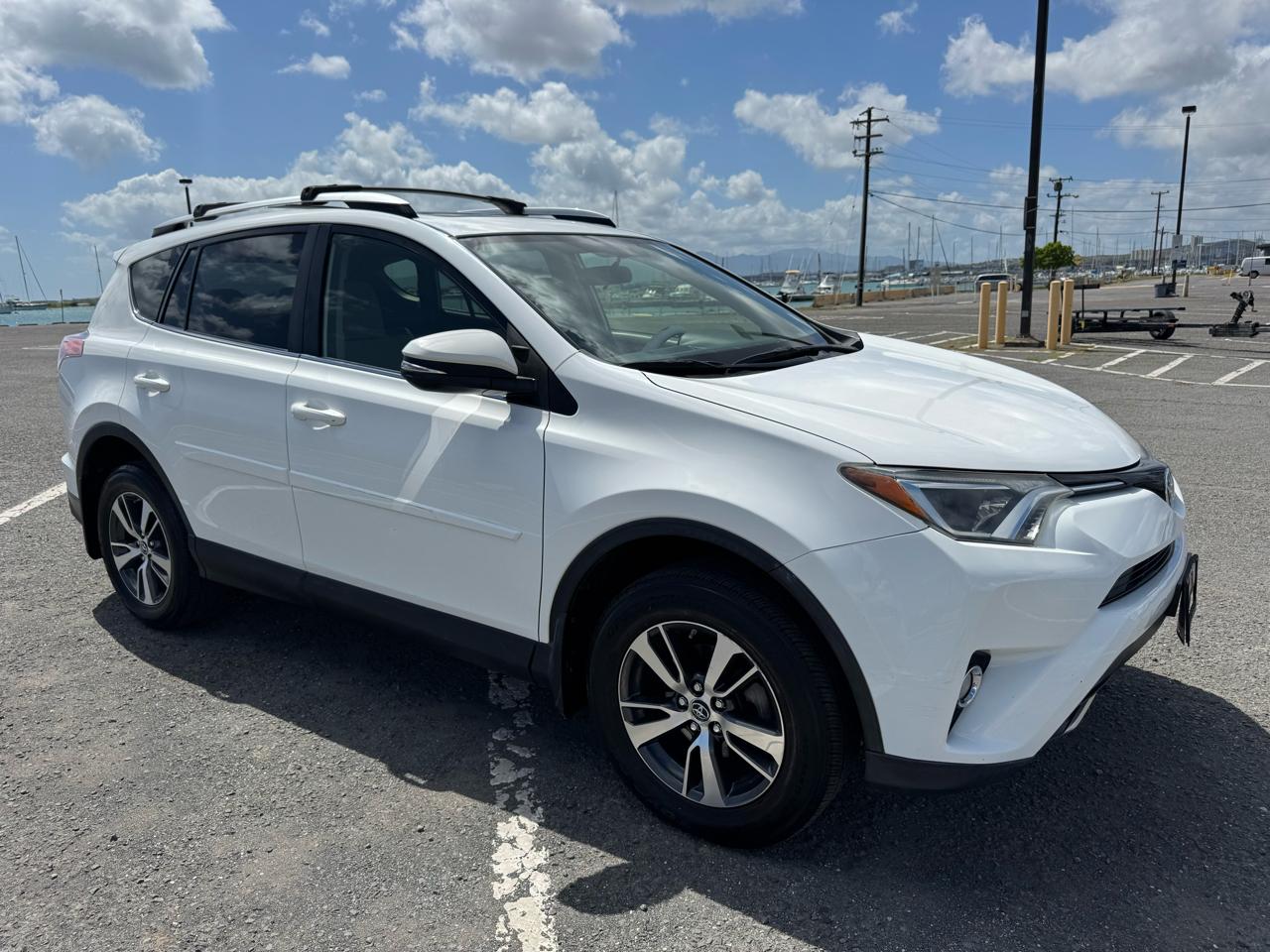 Toyota RAV4 XLE FWD 2016