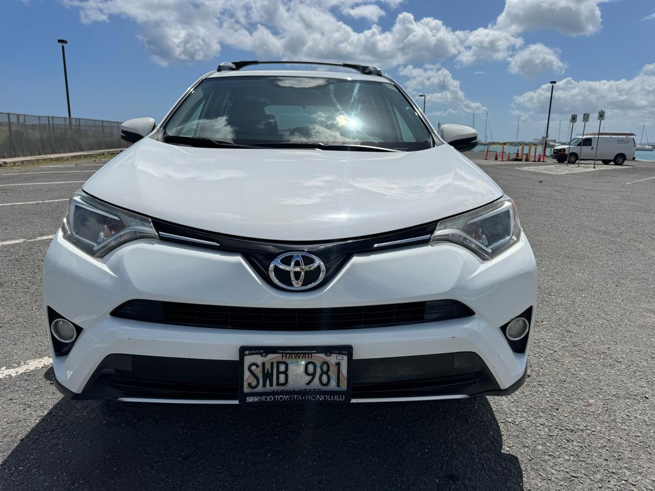 Toyota RAV4 XLE FWD 2016