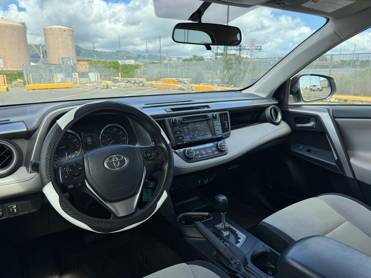 Toyota RAV4 XLE FWD 2016
